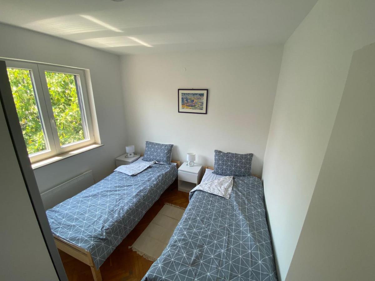 Maris Apartment Премантура Екстериор снимка